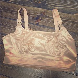 Nursing Demiette Pale